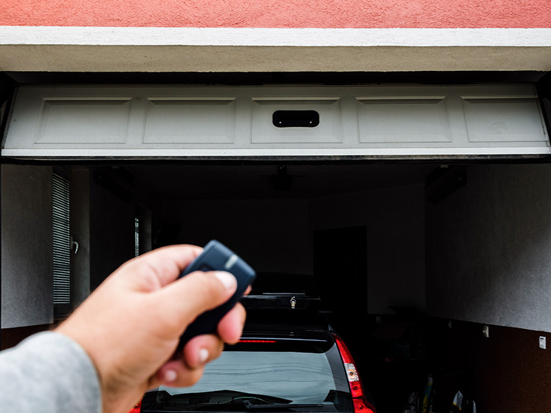 Pose porte de garage Modane